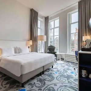 Hotel Radisson Blu Hotel, Center